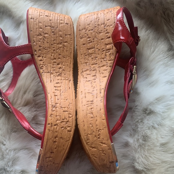 Callisto of California red and gold shoes - Picture 8 of 9